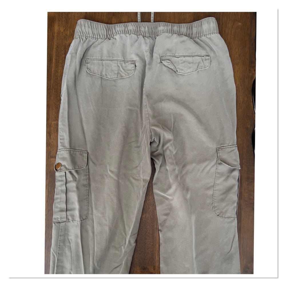 LOFT Olive Green Cargo Jogger Pants - Picture 8 of 10